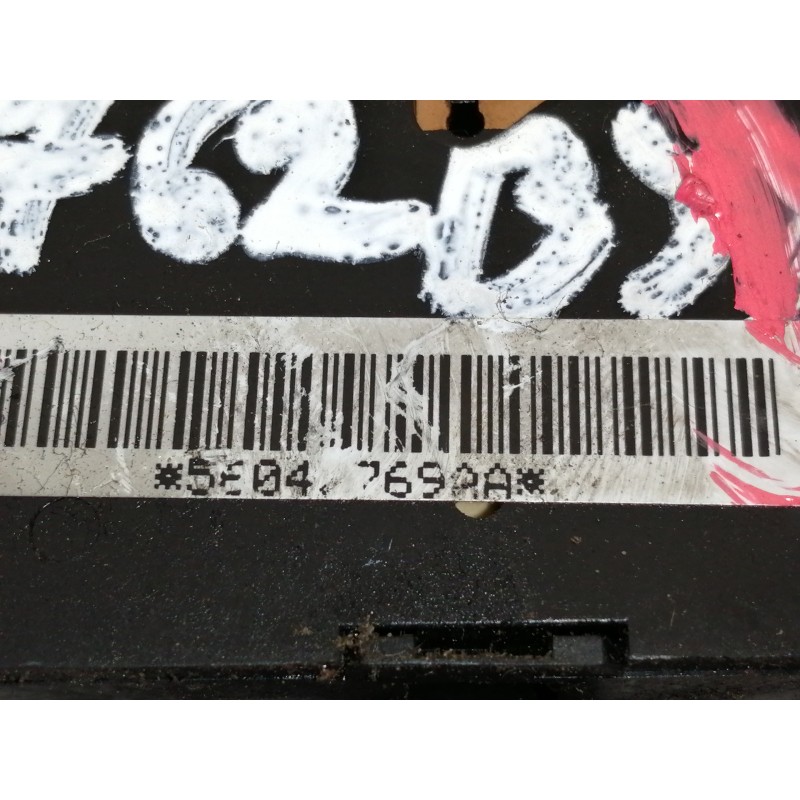 Recambio de mando limpia para jeep gr.cherokee (wj/wg) 2.7 crd laredo referencia OEM IAM 56042769AA  