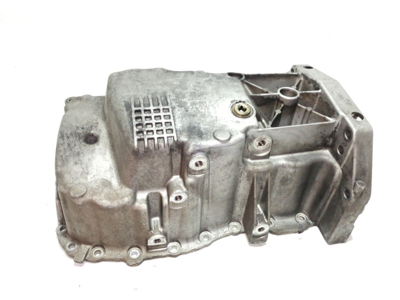 Recambio de carter para renault megane ii berlina 3p confort authentique referencia OEM IAM 8200238932  