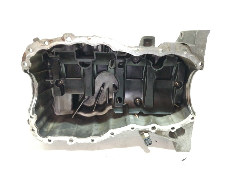 Recambio de carter para renault megane ii berlina 3p confort authentique referencia OEM IAM 8200238932  
