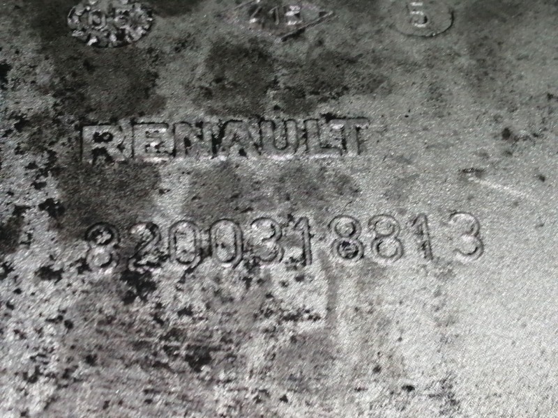 Recambio de carter para renault megane ii berlina 3p confort authentique referencia OEM IAM 8200238932  