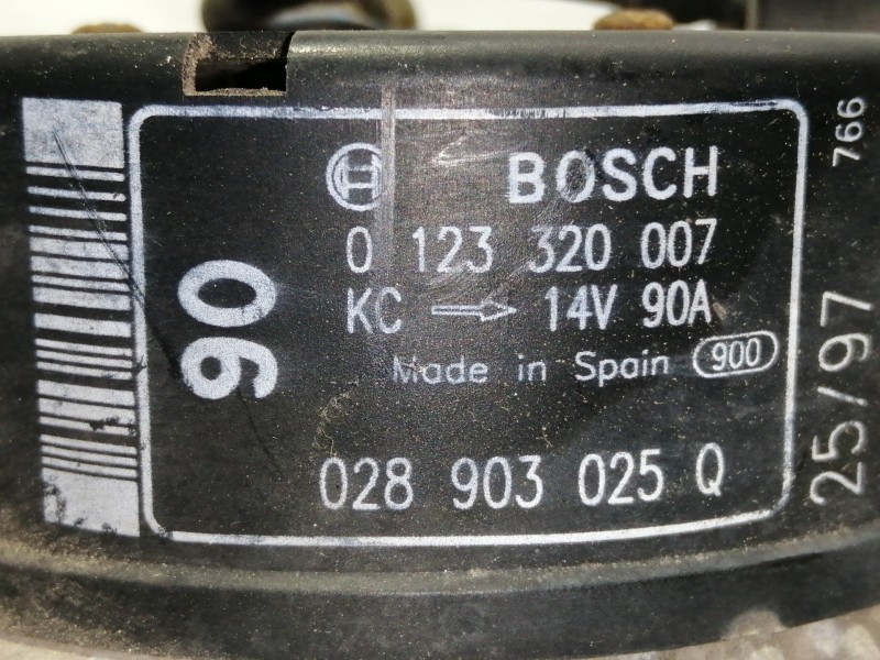 Recambio de alternador para seat ibiza (6k) 1.4 referencia OEM IAM 0123320007  