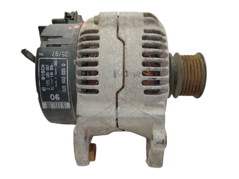 Recambio de alternador para seat ibiza (6k) 1.4 referencia OEM IAM 0123320007  