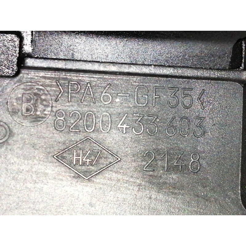 Recambio de tapa balancines para renault megane ii berlina 3p confort authentique referencia OEM IAM 8200433603  