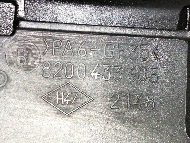 Recambio de tapa balancines para renault megane ii berlina 3p confort authentique referencia OEM IAM 8200433603  