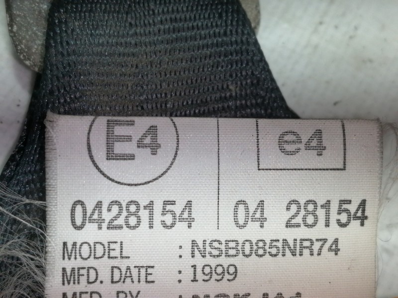 Recambio de cinturon seguridad delantero derecho para nissan almera (n15) gx referencia OEM IAM 0428154  