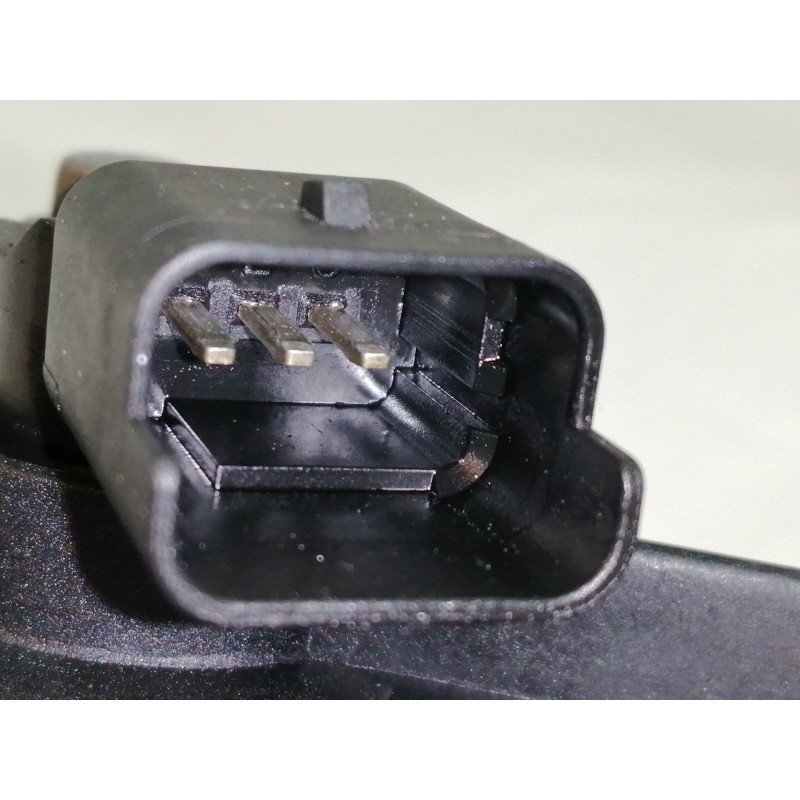 Recambio de tapa balancines para renault megane ii berlina 3p confort authentique referencia OEM IAM 8200433603  