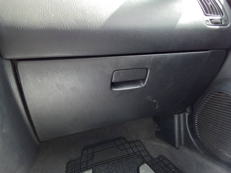 Recambio de guantera para nissan almera (n15) gx referencia OEM IAM 685001N600KEYX 685001N601KEYX / 685001N700KEY0 685001N701KEY