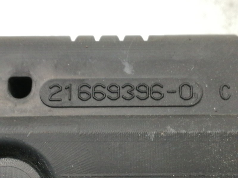 Recambio de cuadro instrumentos para renault scenic ii expression referencia OEM IAM P8200704463A NS0266436Z / TDBJ84BG / 216693