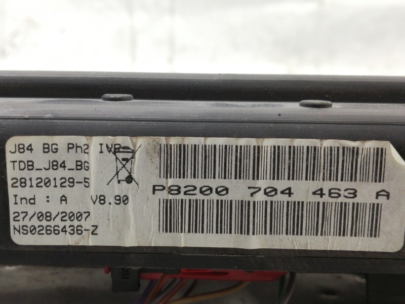 Recambio de cuadro instrumentos para renault scenic ii expression referencia OEM IAM P8200704463A NS0266436Z / TDBJ84BG / 216693