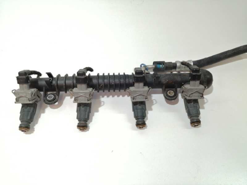 Recambio de rampa inyectora para opel corsa c club referencia OEM IAM 0280151076 1928404261 