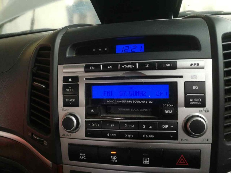 Recambio de sistema audio / radio cd para hyundai santa fe (bm) 2.2 crdi classic (2wd) referencia OEM IAM 961002B220  