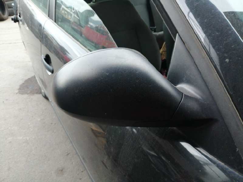 Recambio de retrovisor derecho para seat cordoba berlina (6l2) stella referencia OEM IAM   