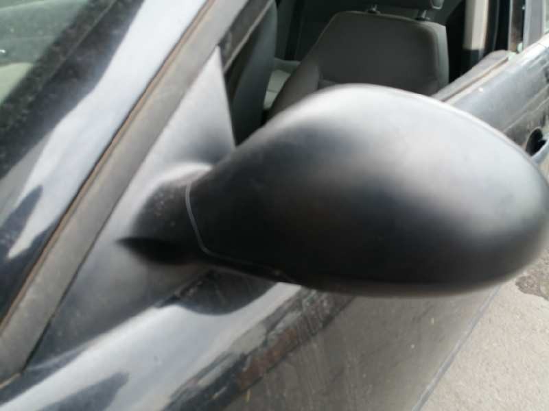 Recambio de retrovisor izquierdo para seat cordoba berlina (6l2) stella referencia OEM IAM E9014142  