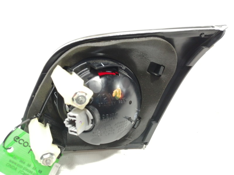 Recambio de piloto trasero izquierdo interior para mazda 3 berlina (bk) 1.6 vvt active referencia OEM IAM P2913L  