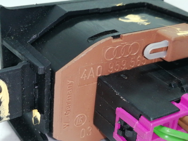 Recambio de mando retrovisor para audi 100 berlina (c4) quattro referencia OEM IAM 4A0959565  