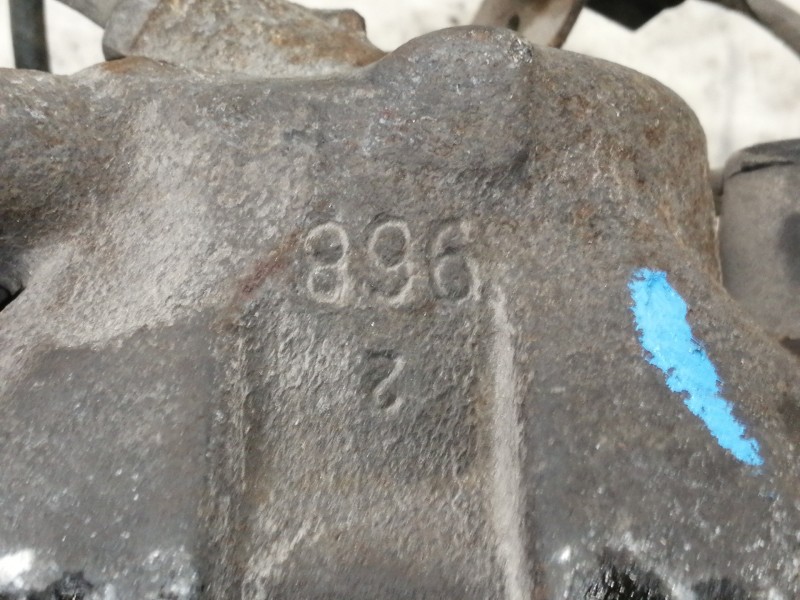 Recambio de pinza freno delantera derecha para audi 100 berlina (c4) quattro referencia OEM IAM ATE896  