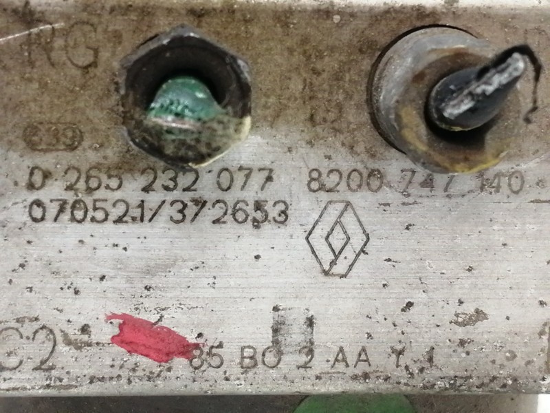 Recambio de abs para renault clio iii authentique referencia OEM IAM 8200747140  