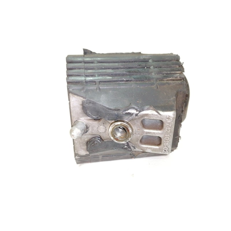 Recambio de soporte motor izquierdo para volkswagen crafter combi (2e) combi, techo elevado 35 referencia OEM IAM 742101802  