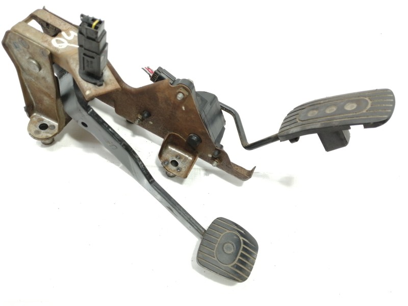 Recambio de pedal freno para nissan micra (k12e) acenta referencia OEM IAM   