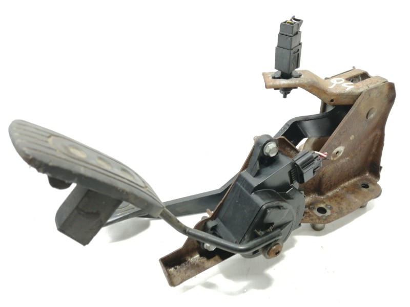 Recambio de pedal freno para nissan micra (k12e) acenta referencia OEM IAM   