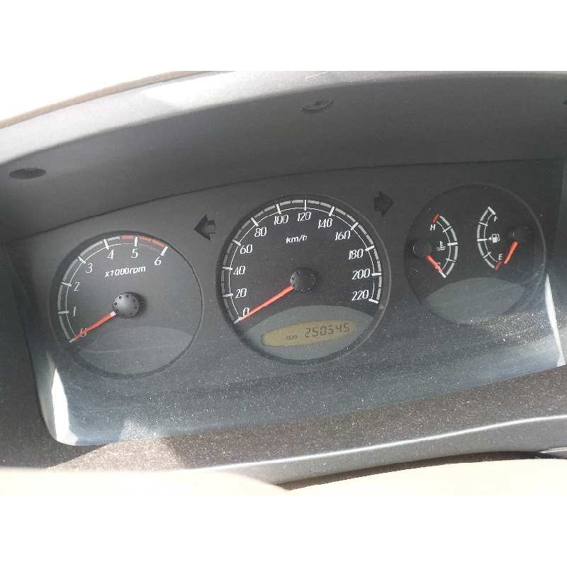 Recambio de cuadro instrumentos para ssangyong kyron 200 xdi limited referencia OEM IAM 8021009050  