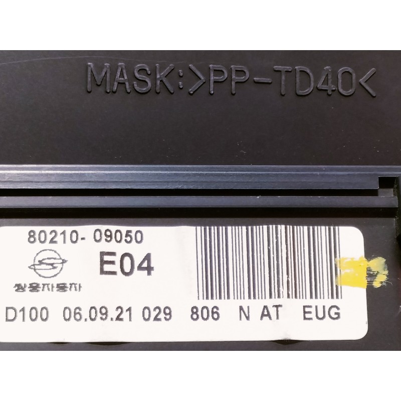 Recambio de cuadro instrumentos para ssangyong kyron 200 xdi limited referencia OEM IAM 8021009050  