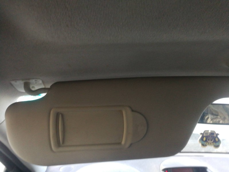 Recambio de parasol izquierdo para renault clio iii authentique referencia OEM IAM 8200294234  