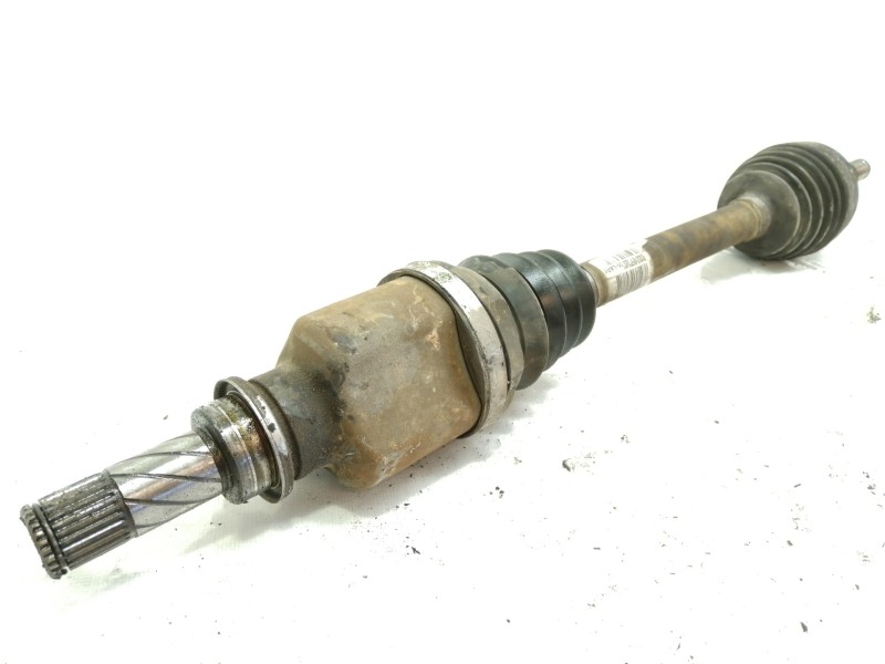 Recambio de transmision delantera izquierda para renault clio iii authentique referencia OEM IAM 8200499585  