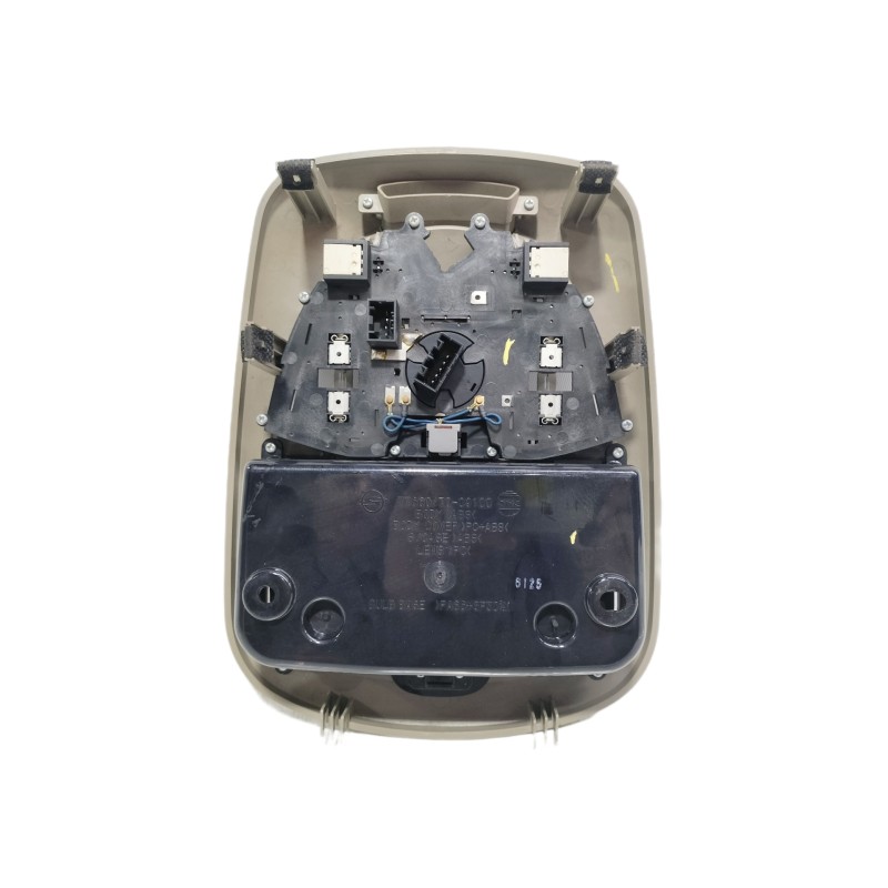 Recambio de luz interior para ssangyong kyron 200 xdi limited referencia OEM IAM 776607009100  