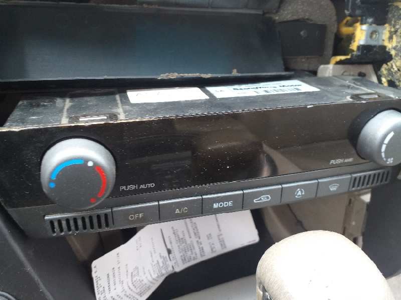 Recambio de mando calefaccion / aire acondicionado para ssangyong kyron 200 xdi limited referencia OEM IAM 6870009020  