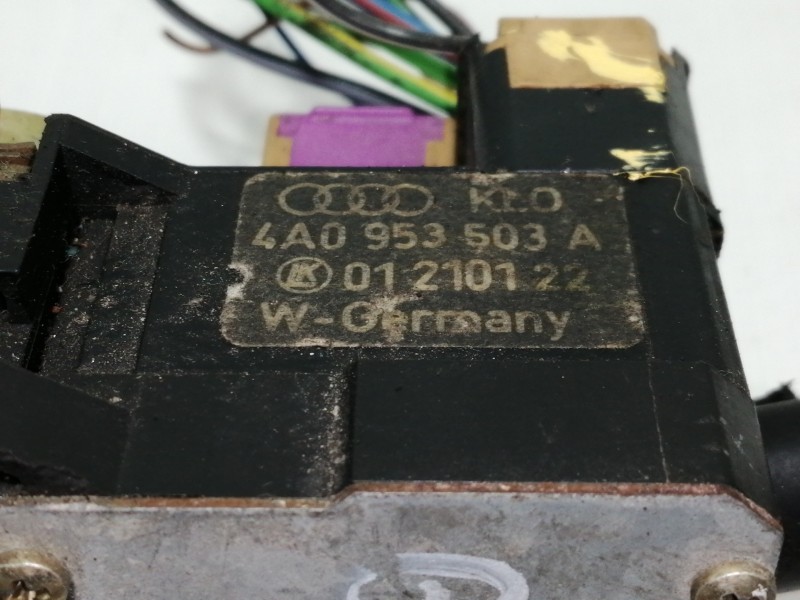Recambio de mando multifuncion para audi 100 berlina (c4) quattro referencia OEM IAM 4A0953503A  