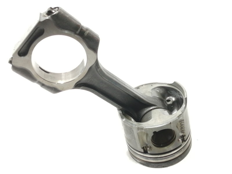 Recambio de piston para ssangyong kyron 200 xdi limited referencia OEM IAM D20DT  