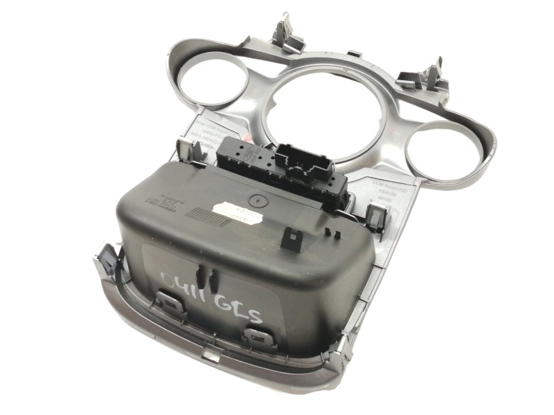 Recambio de moldura para ford fiesta (cb1) ghia referencia OEM IAM 8A6118D422AFW  