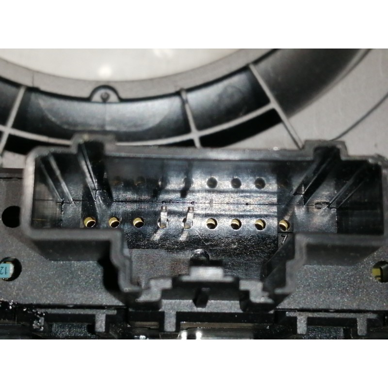 Recambio de moldura para ford fiesta (cb1) ghia referencia OEM IAM 8A6118D422AFW  