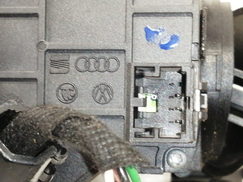 Recambio de mando multifuncion para volkswagen touareg (7l6) v6 tdi referencia OEM IAM 7L6953549H  