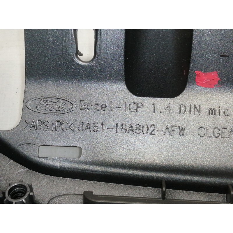 Recambio de rejilla aireadora para ford fiesta (cb1) ghia referencia OEM IAM 8A6118A802AFW  