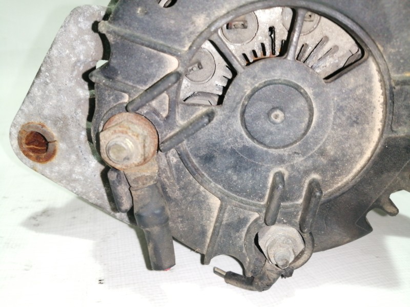 Recambio de alternador para opel tigra 1.4 16v referencia OEM IAM 3493848  