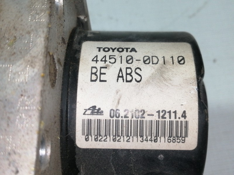 Recambio de abs para toyota yaris 1.0 cat referencia OEM IAM 445100D110  