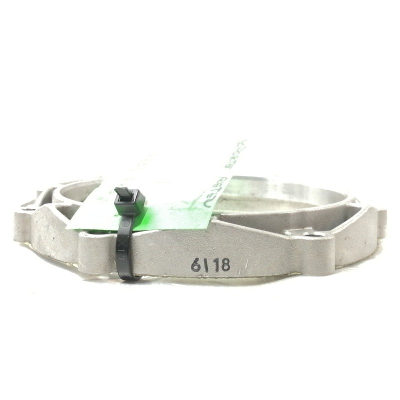 Recambio de soporte para ssangyong kyron 200 xdi limited referencia OEM IAM 6610113008  SOPORTE TAPA CIGUEÑAL