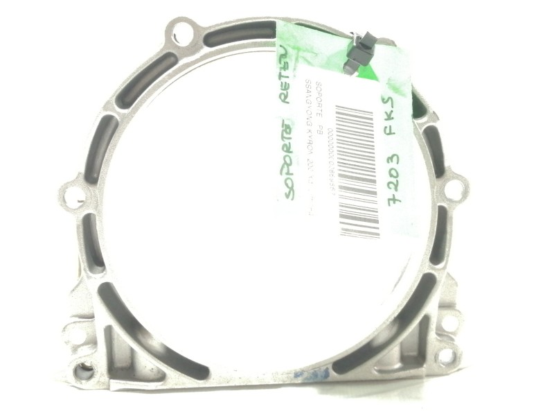Recambio de soporte para ssangyong kyron 200 xdi limited referencia OEM IAM 6610113008  SOPORTE TAPA CIGUEÑAL