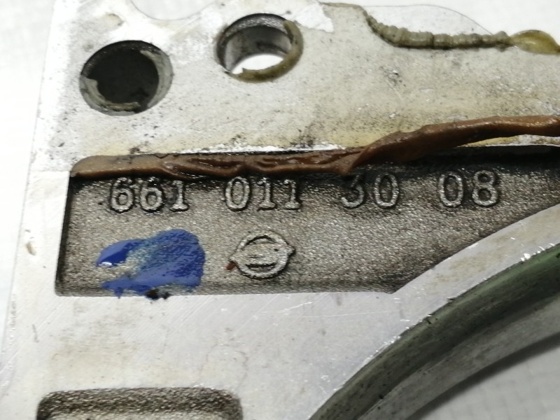 Recambio de soporte para ssangyong kyron 200 xdi limited referencia OEM IAM 6610113008  SOPORTE TAPA CIGUEÑAL