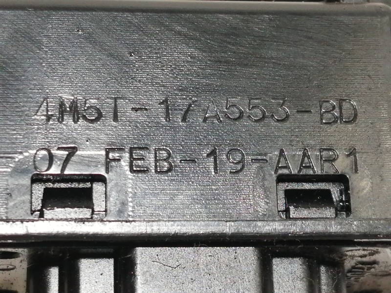 Recambio de mando limpia para ford c-max (cb3) ghia referencia OEM IAM 4M5T17A553BD  