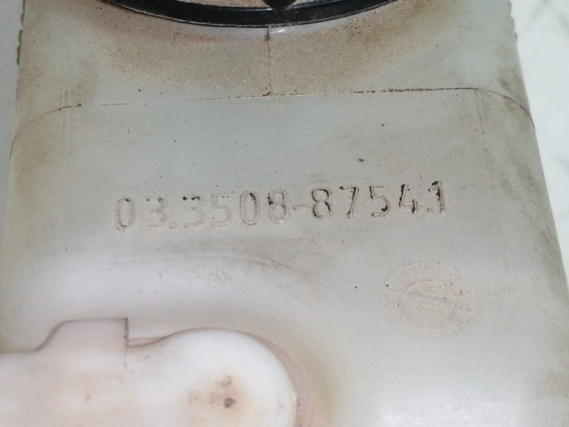 Recambio de bomba freno para toyota yaris 1.0 cat referencia OEM IAM 03350887541  