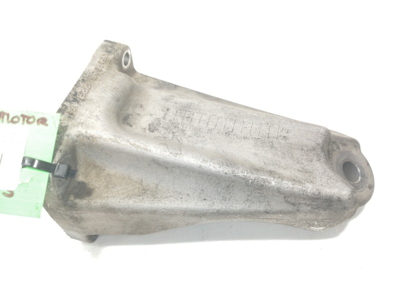 Recambio de soporte motor para ssangyong kyron 200 xdi limited referencia OEM IAM A6652231804  