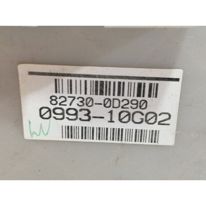 Recambio de caja reles / fusibles para toyota yaris 1.0 cat referencia OEM IAM 827300D290  