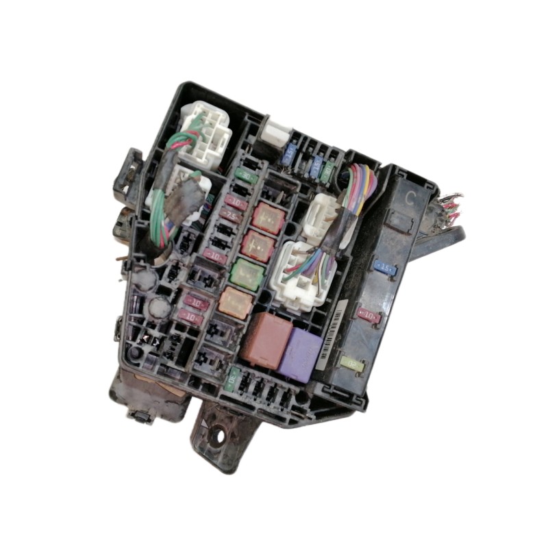Recambio de caja reles / fusibles para toyota yaris 1.0 cat referencia OEM IAM 821110DT90 821110DT90B 