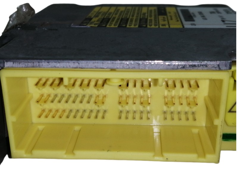 Recambio de centralita airbag para toyota yaris 1.0 cat referencia OEM IAM 891700D430  