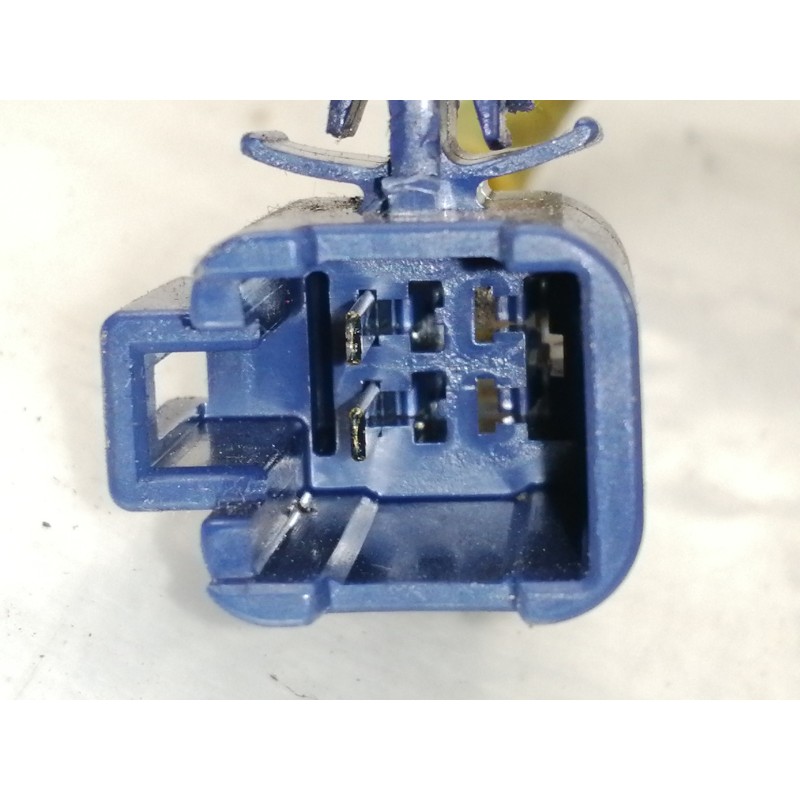 Recambio de cerradura maletero / porton para toyota yaris 1.0 cat referencia OEM IAM   