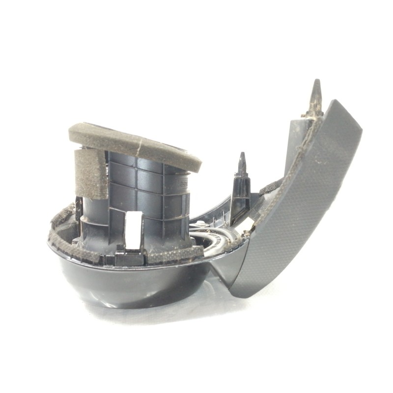 Recambio de rejilla aireadora para hyundai kona sle 2wd referencia OEM IAM   