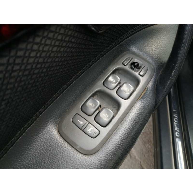 Recambio de mando elevalunas delantero izquierdo para volvo s60 berlina d5 referencia OEM IAM 8682949  